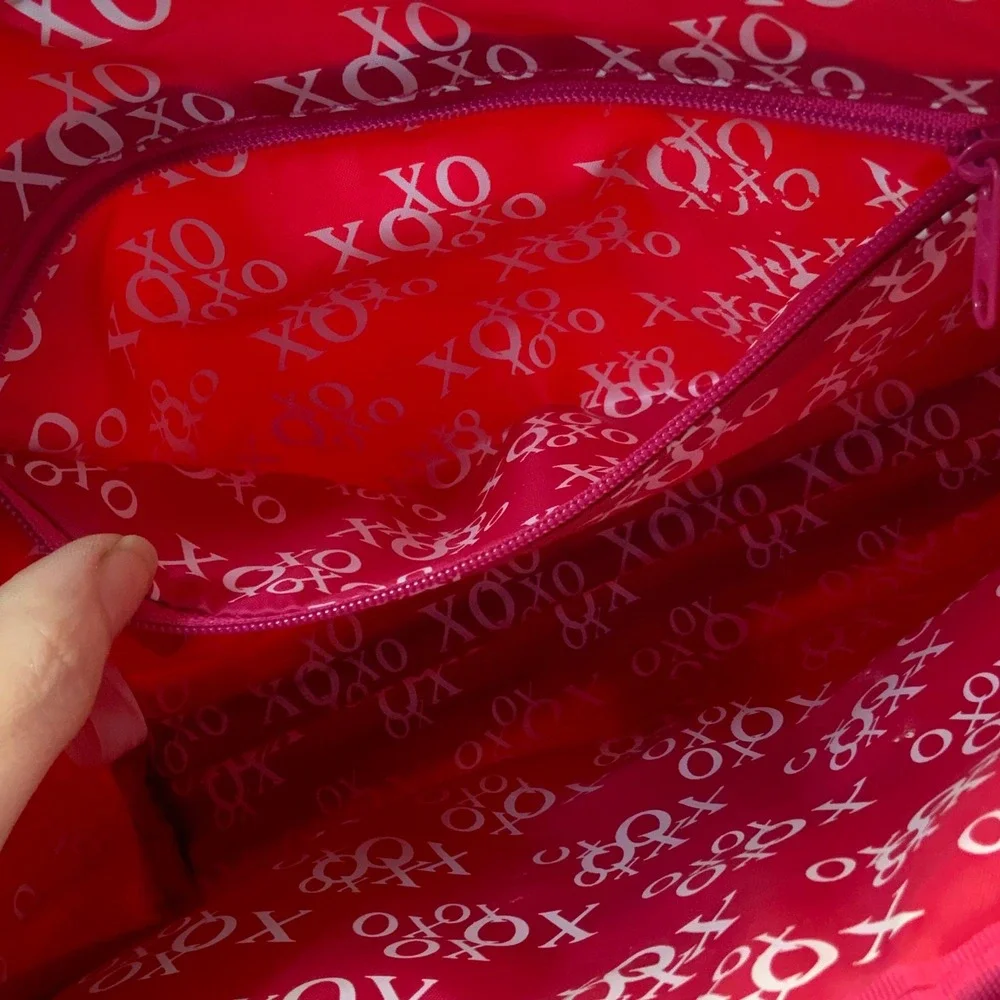 XOXO Hot Pink Nylon Cosmetic‎ Bag Makeup Pouch Brown Trim Striped Accent